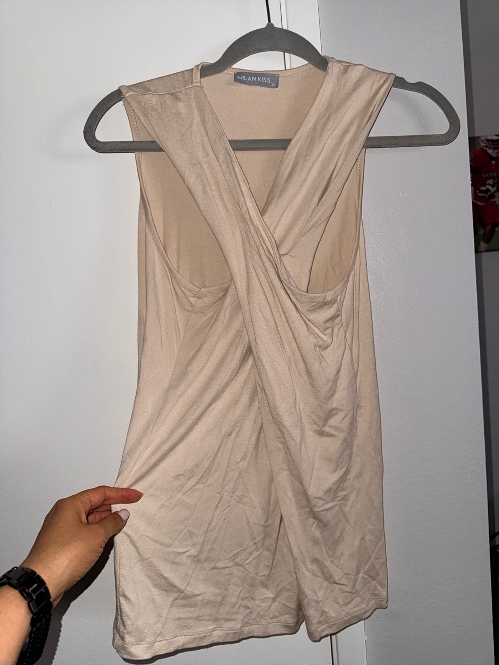 Milan Kiss Nude V-Neck Tank Top